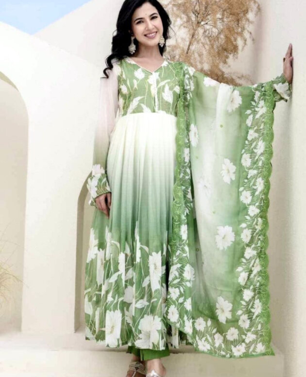 MV-ANG-006 - ANARKALI GOWN