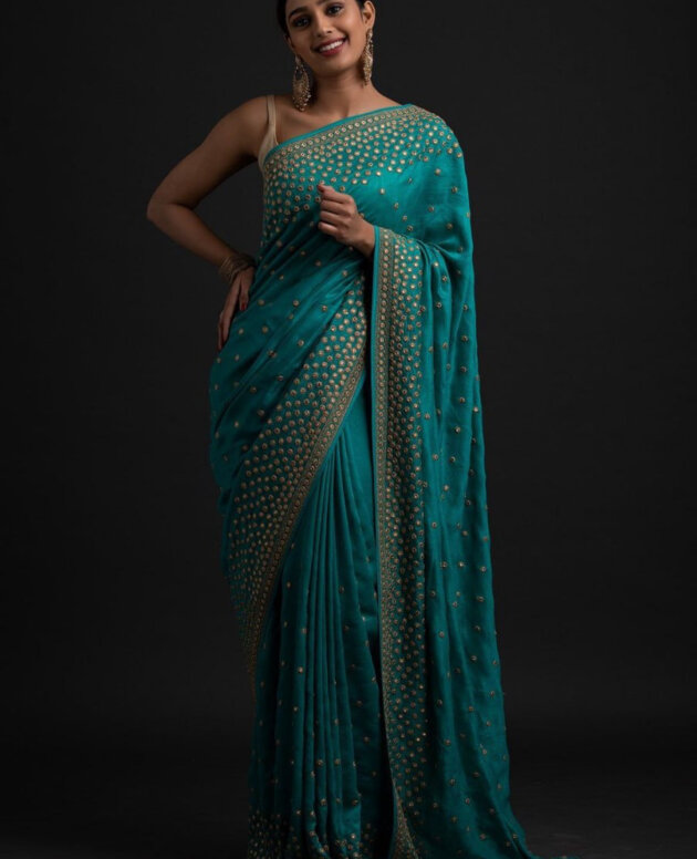 MV-VSS-001 - TWO TONE VICHITRA SILK SAREE