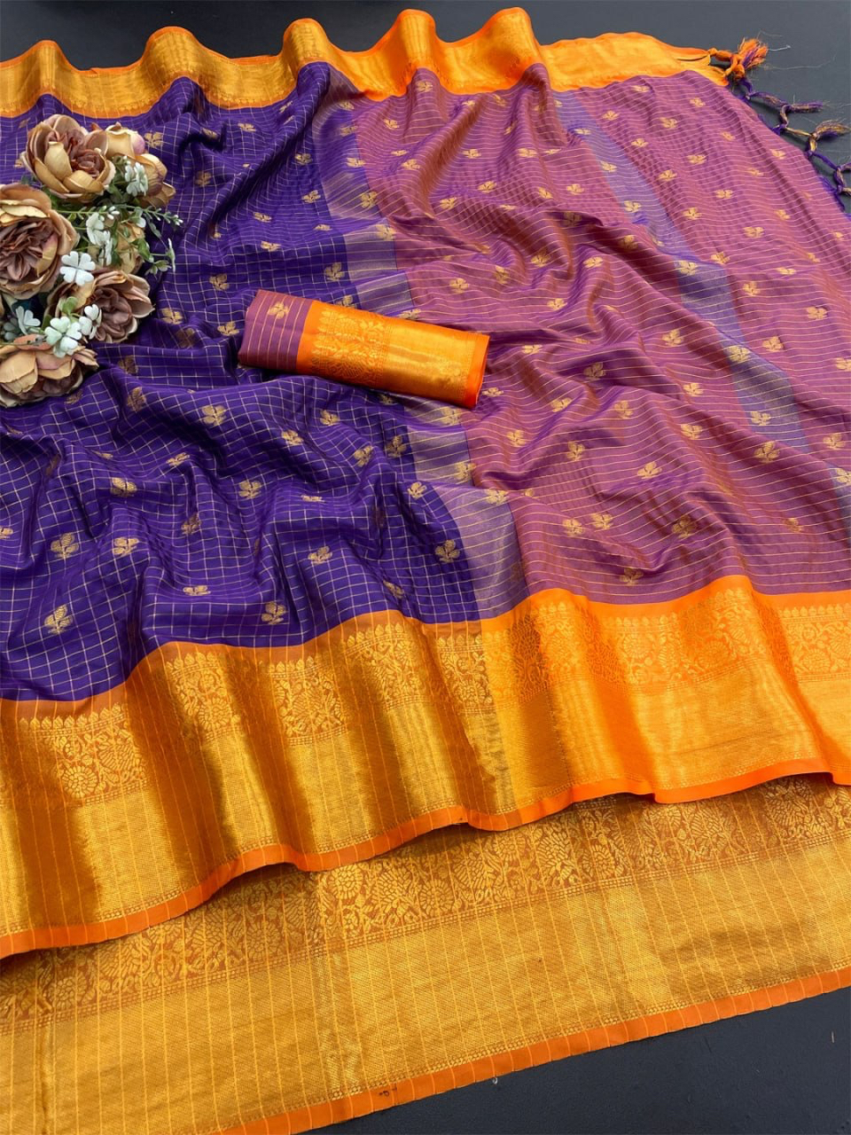 MV-BNR-001- Banarasi Heavy Cotton Silk Saree with butti & Broad contrast jacquard work border - Image 3