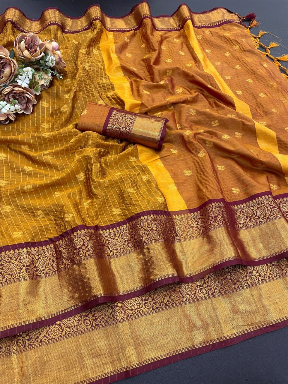 MV-BNR-001- Banarasi Heavy Cotton Silk Saree with butti & Broad contrast jacquard work border - Image 7