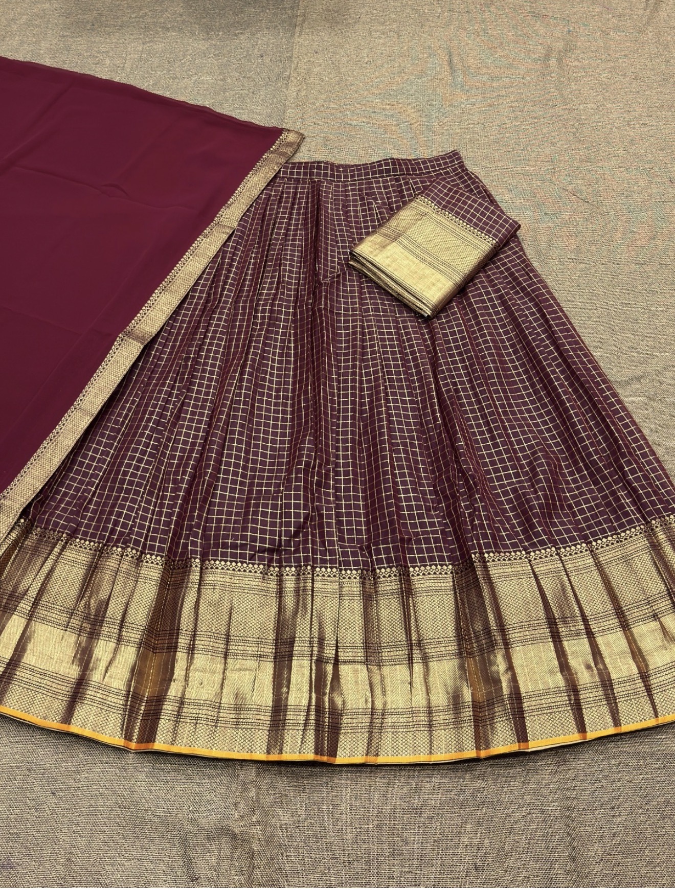 MV-KANCH-004 - Premium South-style Kanjivaram Silk Dhavani - Fully Stitched - Image 2