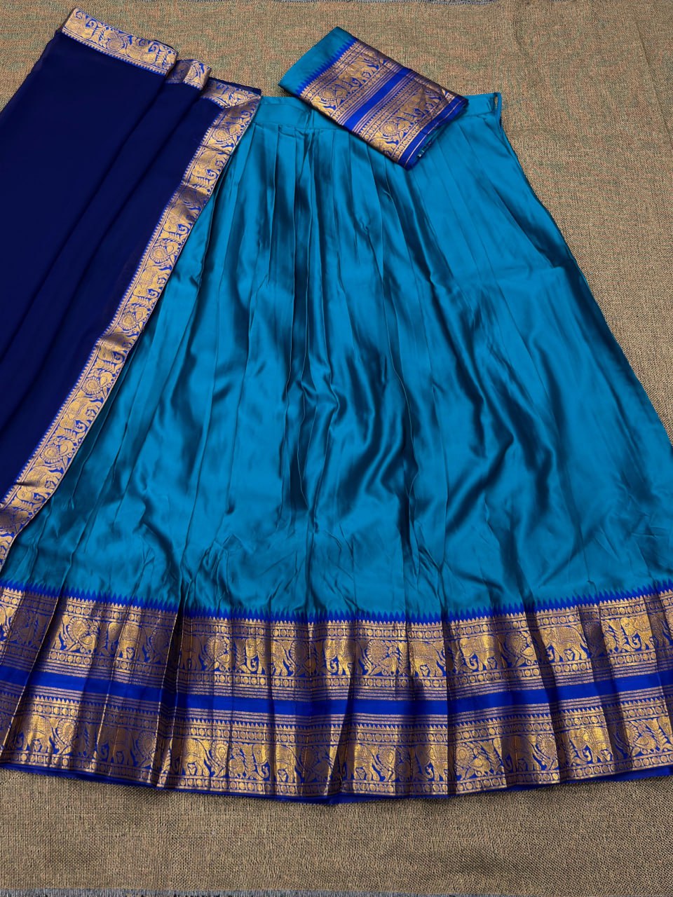 MV-KANCH-006 - Premium South-style Kanjivaram Silk Dhavani - Fully Stitched - Image 3