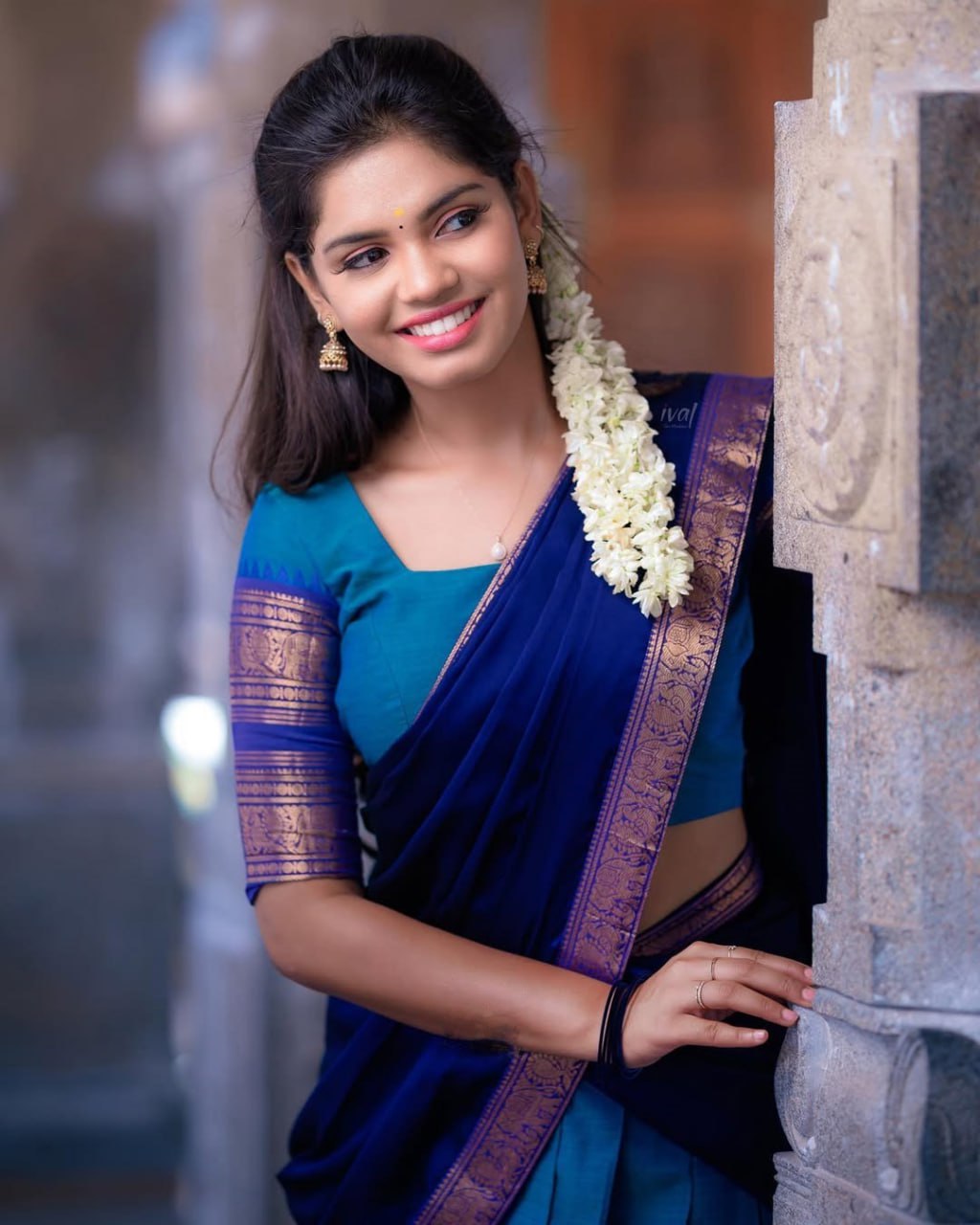 MV-KANCH-006 - Premium South-style Kanjivaram Silk Dhavani - Fully Stitched - Image 5