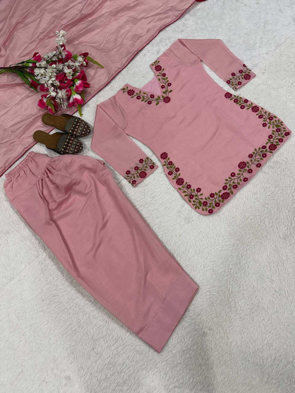 MV-FSH-012- Đesigner Party Wear Mal Chanderi Cotton Top with Farshi Salwar - Image 6