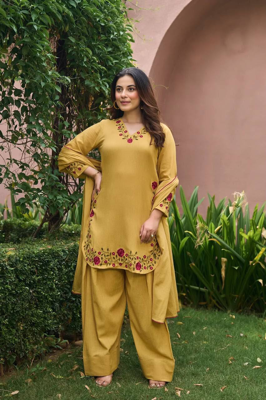 MV-FSH-009- Đesigner Party Wear Mal Chanderi Cotton Top with Farshi Salwar - Image 5