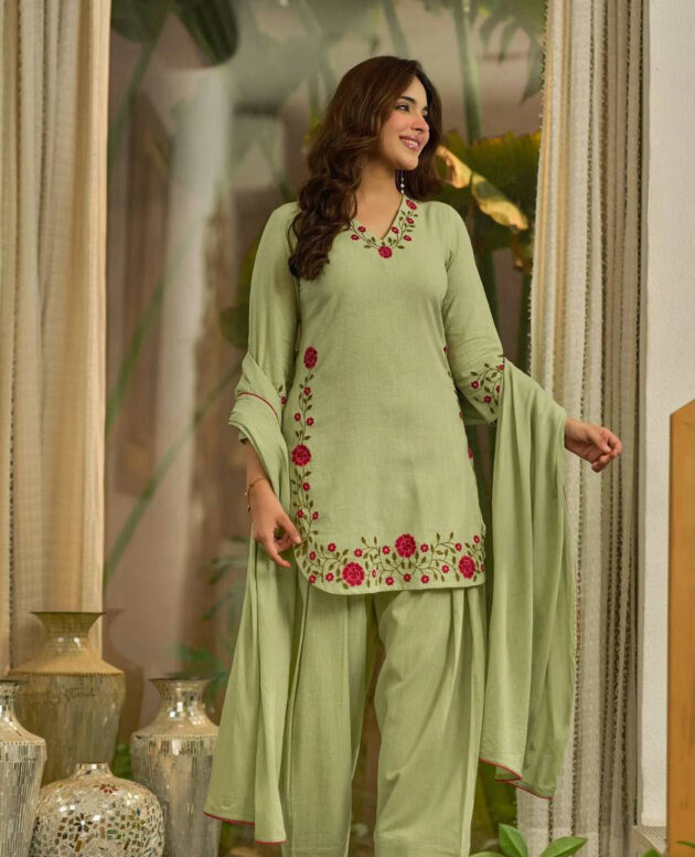 MV-FSH-011- Đesigner Party Wear Mal Chanderi Cotton Top with Farshi Salwar