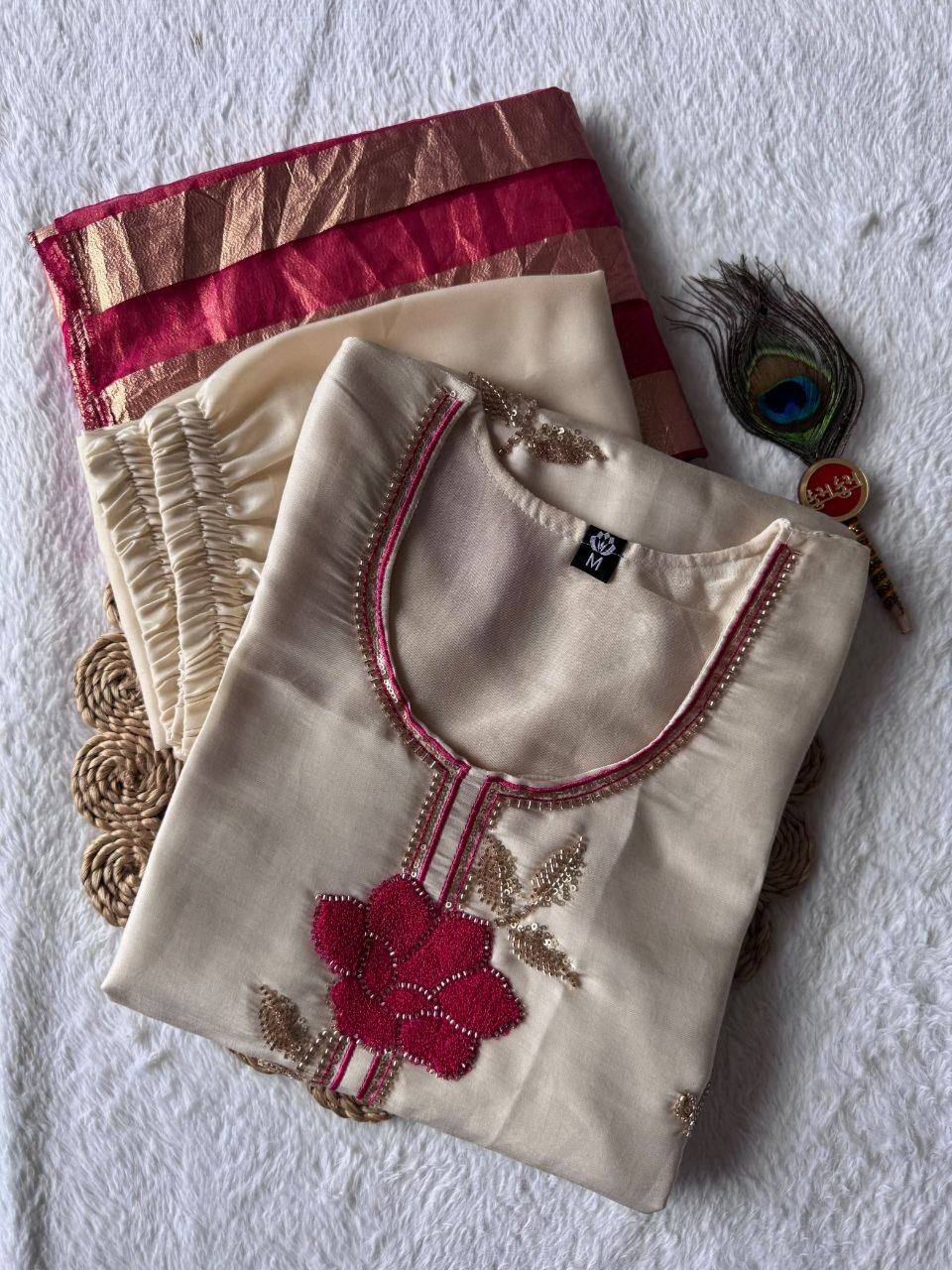 MV-KUR-019-New Designer Kurti Pant Dupatta Sett-Beads Embroidery thread Work - Image 8